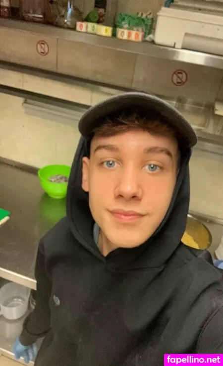 Manutwinkx 3 OnlyFans Thumbnail #OUkEuRCMah