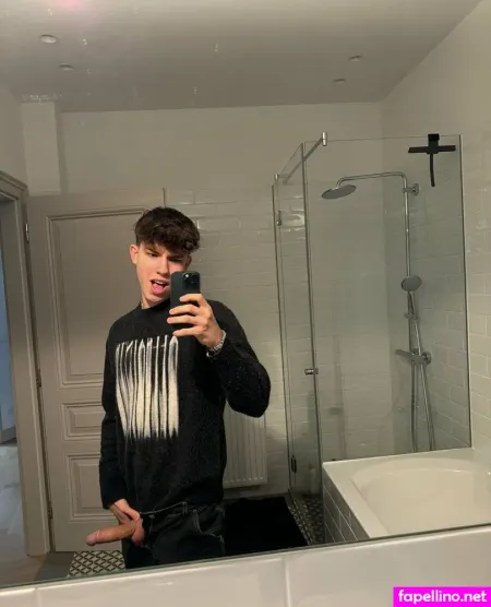 Manutwinkx 3 OnlyFans Thumbnail #Woyu0iqjMD