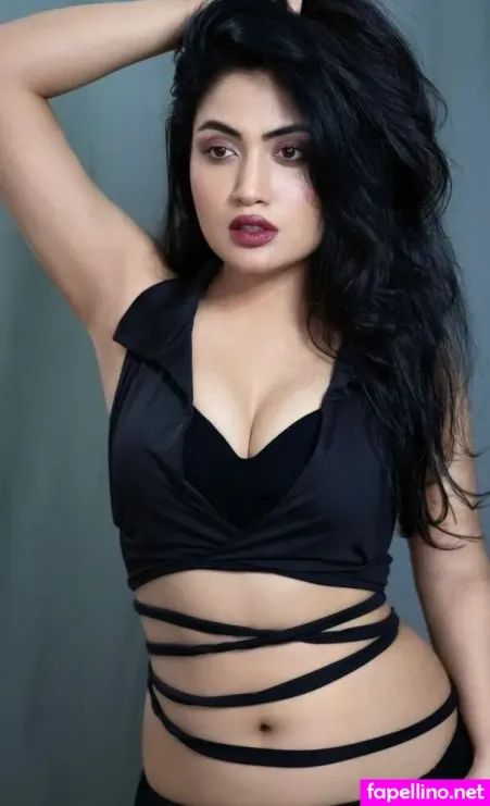 Manvi Chugh OnlyFans Thumbnail #28FtUaon0L