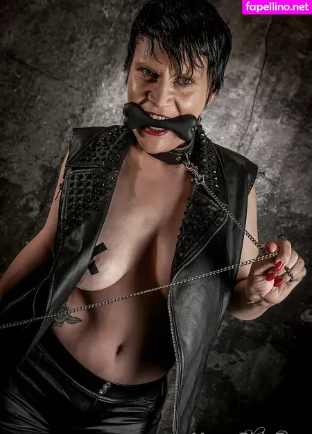 Manygirlsfree OnlyFans Thumbnail #mtRyeJ4QAc