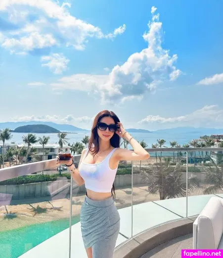 Manyo Yoojin OnlyFans Thumbnail #M1j0A4fuPc