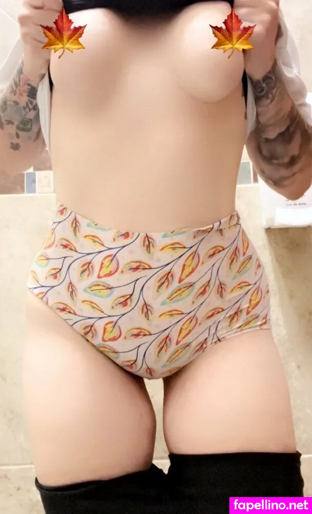 flippinfabulouspancakes, maple.morningstar Nude Leaked OnlyFans Photo #S4pwGIoUwy