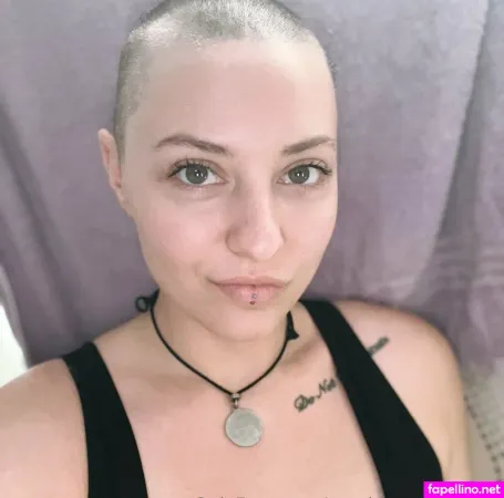 Maple Morningstar OnlyFans Thumbnail #xzH47JeL7C