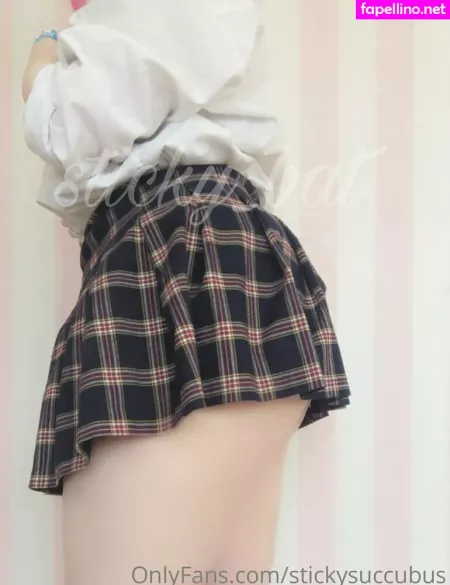 Maplesyrps OnlyFans Thumbnail #Vz92T0wkTa