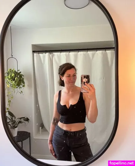 Maplesyrupgirl OnlyFans Thumbnail #fuxzhFvbnp