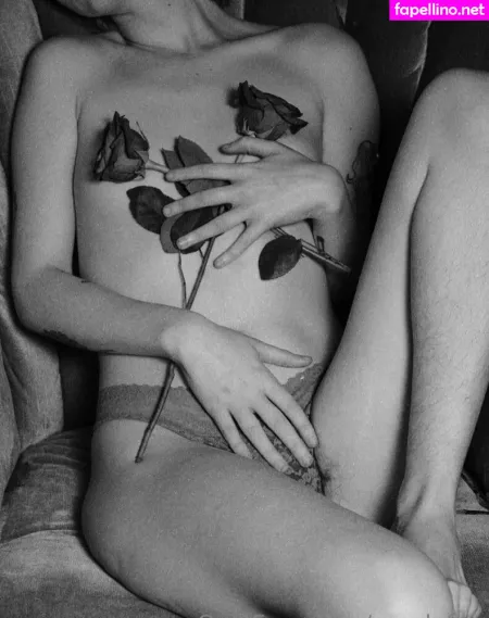 Mar Lotov OnlyFans Thumbnail #4p3EY2g1f2