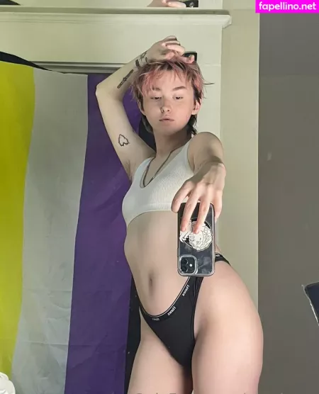 Mar Lotov OnlyFans Thumbnail #t1u275ubaO