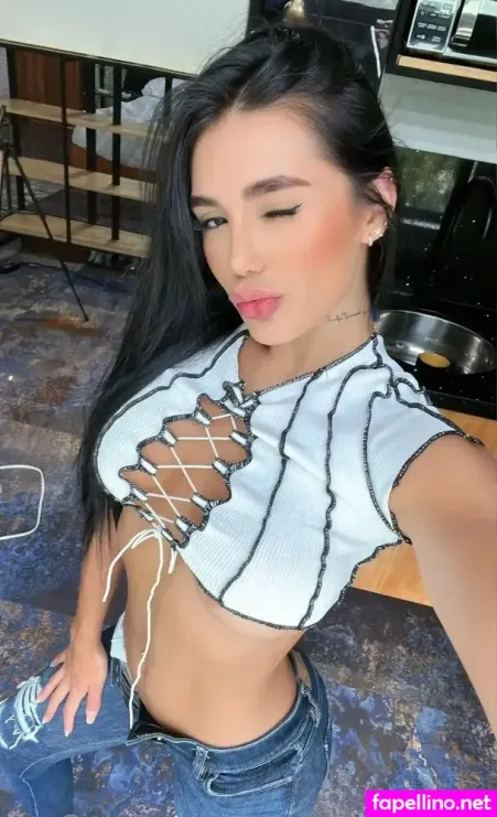 Mara Alejandra Q OnlyFans Thumbnail #8TwJokK9EI