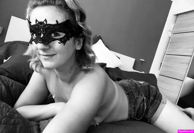 Mara Mai OnlyFans Thumbnail #Y0Nlcjl5mh