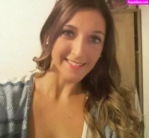 Mara Orce OnlyFans Thumbnail #0uCUUWg9Bx