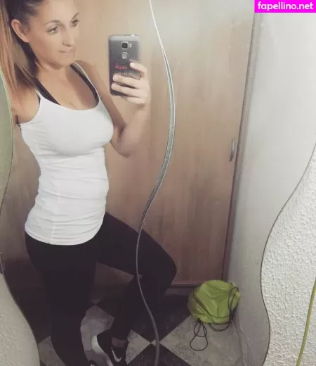 Mara Orce OnlyFans Thumbnail #B8WRvAguo4