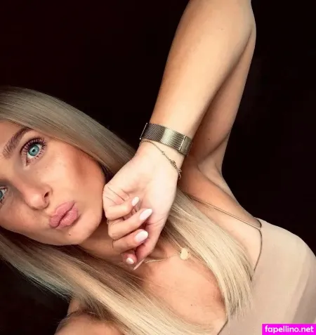 Mara Sachs OnlyFans Thumbnail #YBM0WUNUHk