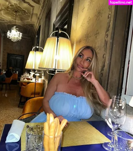 Mara Traversi OnlyFans Thumbnail #0cgr6w6n83