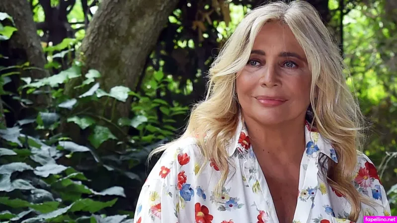 Mara Venier OnlyFans Thumbnail #WUR0hNrUTl