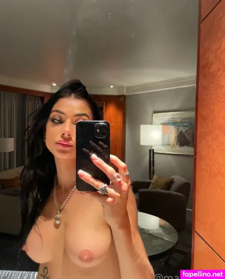 Maraa Jane 2 OnlyFans Thumbnail #oTsWrglGht