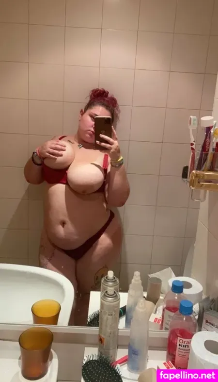 Maraacr19 OnlyFans Thumbnail #Uxh7ogZxxr