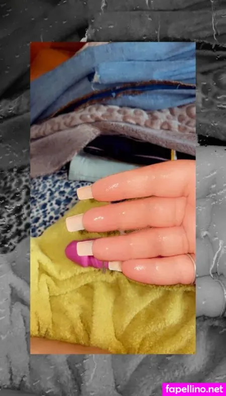 Maraacr19 OnlyFans Thumbnail #tdBVqIsM7R