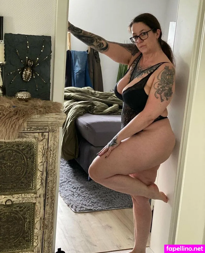 maralenoir, maralenoir_official Nude Leaked OnlyFans Photo #gR4zC0sEYI
