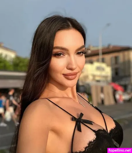 Marcela Marcelovna OnlyFans Thumbnail #wKf49lNVIh