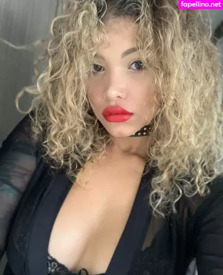 Marcelaguzman OnlyFans Thumbnail #aGsMVekTuy