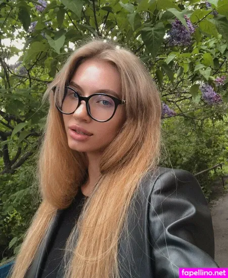 Marcelinesi OnlyFans Thumbnail #QmtzEDPFyN