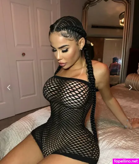 Marcella Zoia OnlyFans Thumbnail #lIGdWzcWhb