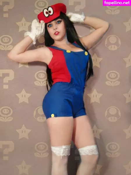 Marcelline Cos OnlyFans Thumbnail #R02pUVcAff