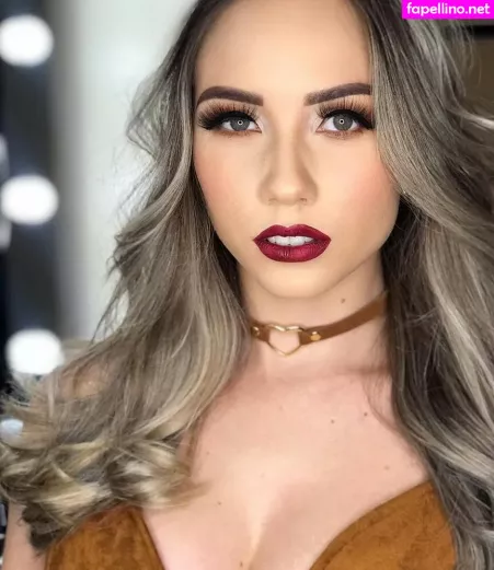 Marcelly Mello OnlyFans Thumbnail #GWbYbJbRg7