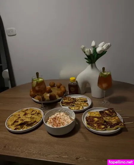 Marcimoral OnlyFans Thumbnail #IjPpKSAfcO