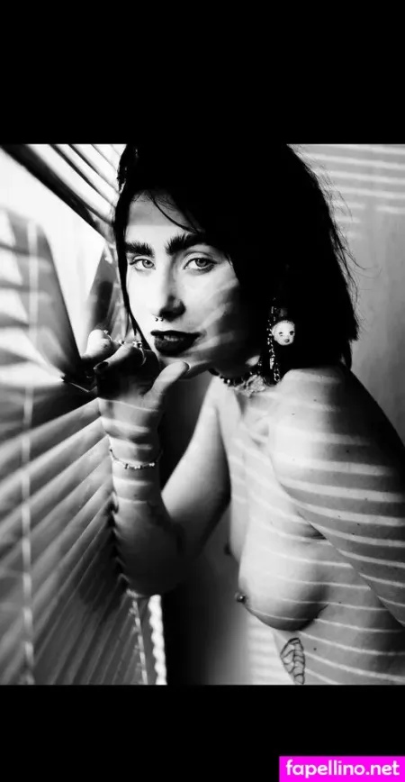 Mare Cirko OnlyFans Thumbnail #O4Kg1sr4nQ