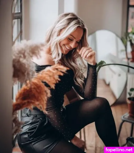 Mareike Schneider OnlyFans Thumbnail #5QvetaYBQe