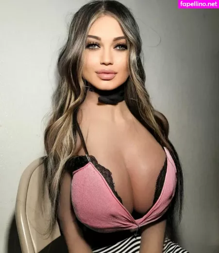 Marela Nova OnlyFans Thumbnail #Xash1uu2Xr