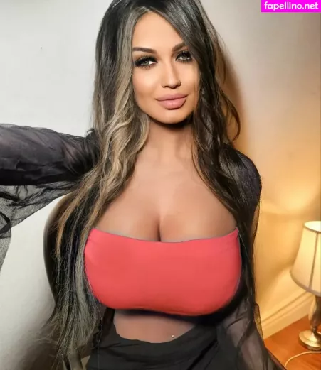 Marela Nova OnlyFans Thumbnail #mSIswJrRhq