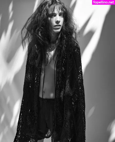 Margaret Qualley OnlyFans Thumbnail #2ptFuiEvUe