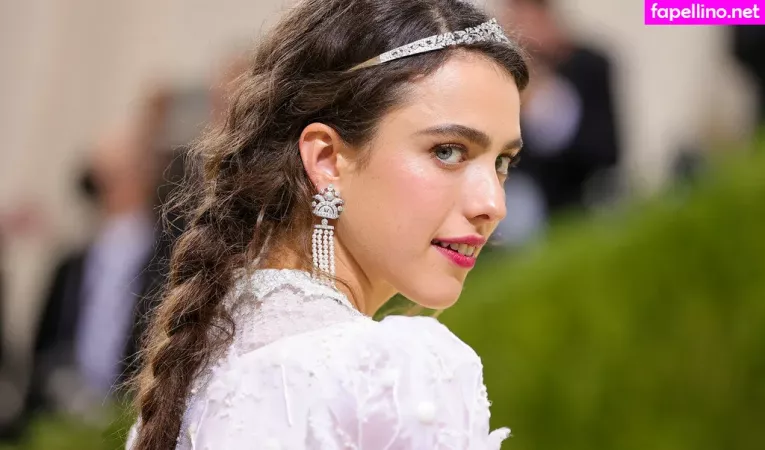 Margaret Qualley OnlyFans Thumbnail #7wr4lSyqr8