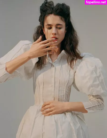 Margaret Qualley OnlyFans Thumbnail #9BUbvQDTQM