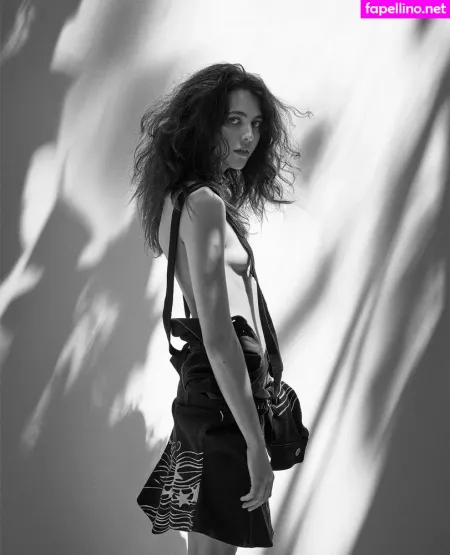 Margaret Qualley OnlyFans Thumbnail #9NGr2rVD6Y