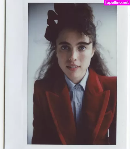 Margaret Qualley OnlyFans Thumbnail #DbWm8QfglS