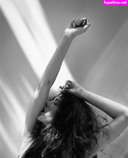 Margaret Qualley OnlyFans Thumbnail #LuZWW45MTg