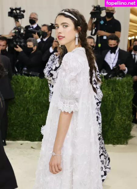 Margaret Qualley OnlyFans Thumbnail #PriJOi9GyW