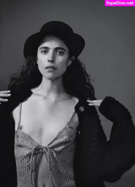 Margaret Qualley OnlyFans Thumbnail #QO27RMiTho