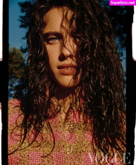 Margaret Qualley OnlyFans Thumbnail #Qr7tHTNeJ9
