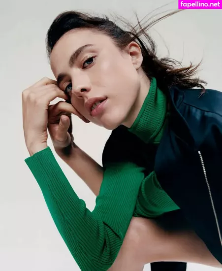 Margaret Qualley OnlyFans Thumbnail #Yncwh8dxq4