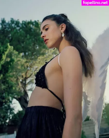 Margaret Qualley OnlyFans Thumbnail #cxZ3y5yPyc