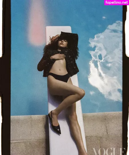 Margaret Qualley OnlyFans Thumbnail #srEIrm41tE