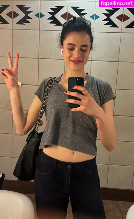 Margaret Qualley OnlyFans Thumbnail #vfiilGgVZP