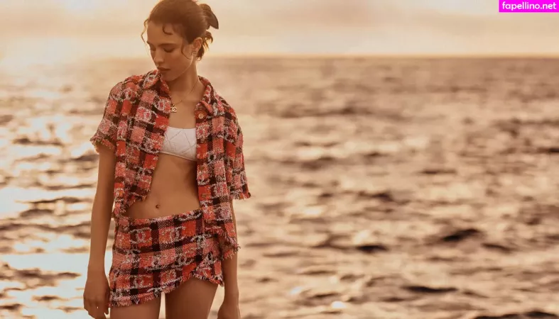 Margaret Qualley OnlyFans Thumbnail #x2Guk6R3rV