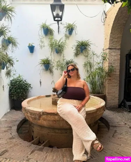 Margarida Vasconceloss OnlyFans Thumbnail #9XNTryjfJI