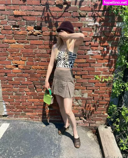 Margofieldsx OnlyFans Thumbnail #c11m7R8qCC