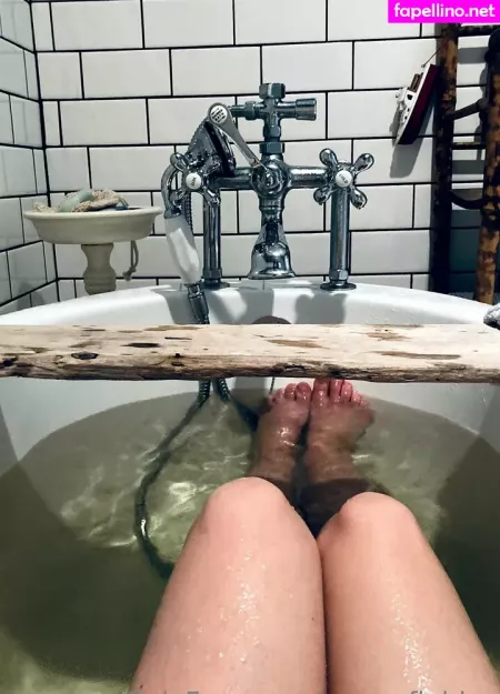 Margofieldsx OnlyFans Thumbnail #wqpP4rh0fZ